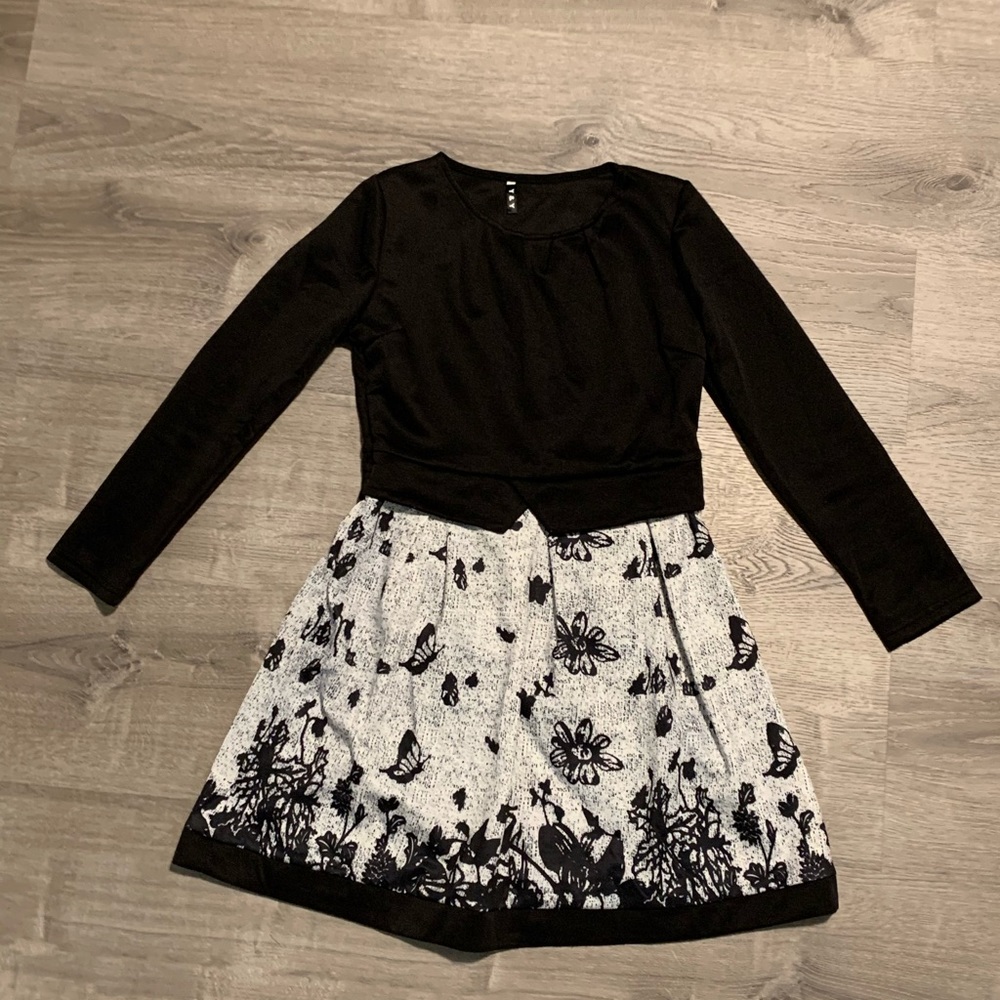 Elegant black dress 👗